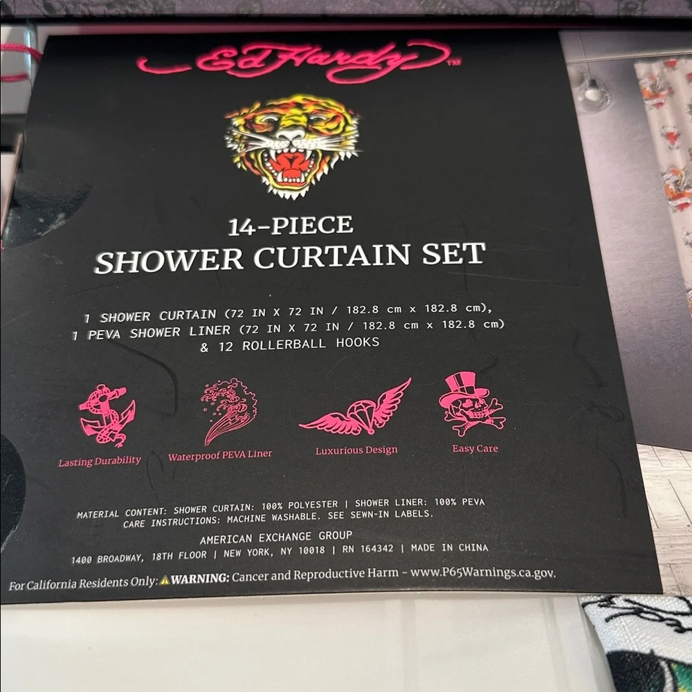 NWT Ed Hardy Brave Hearts (14) Piece Shower Curtain Set.